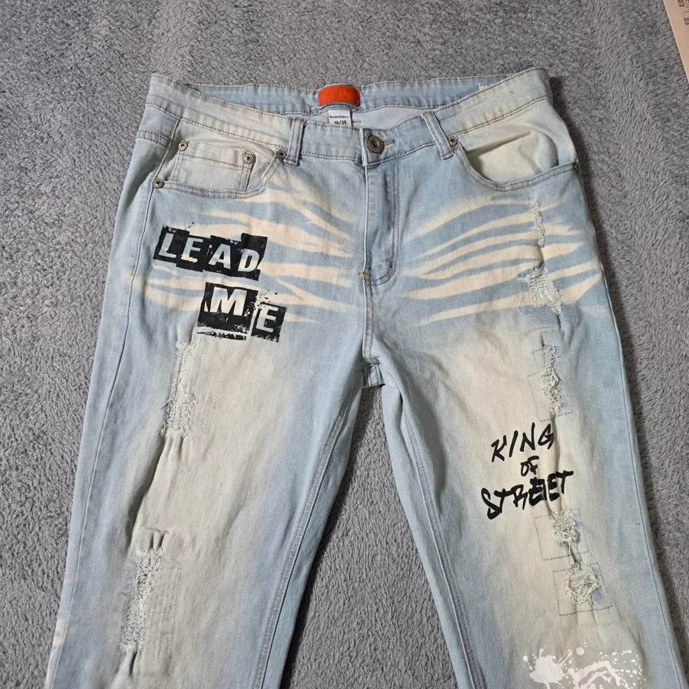 Bleecker & Mercer Mens 36x34 Slim Fit Jeans Light Blue Graphic Distressed Urban